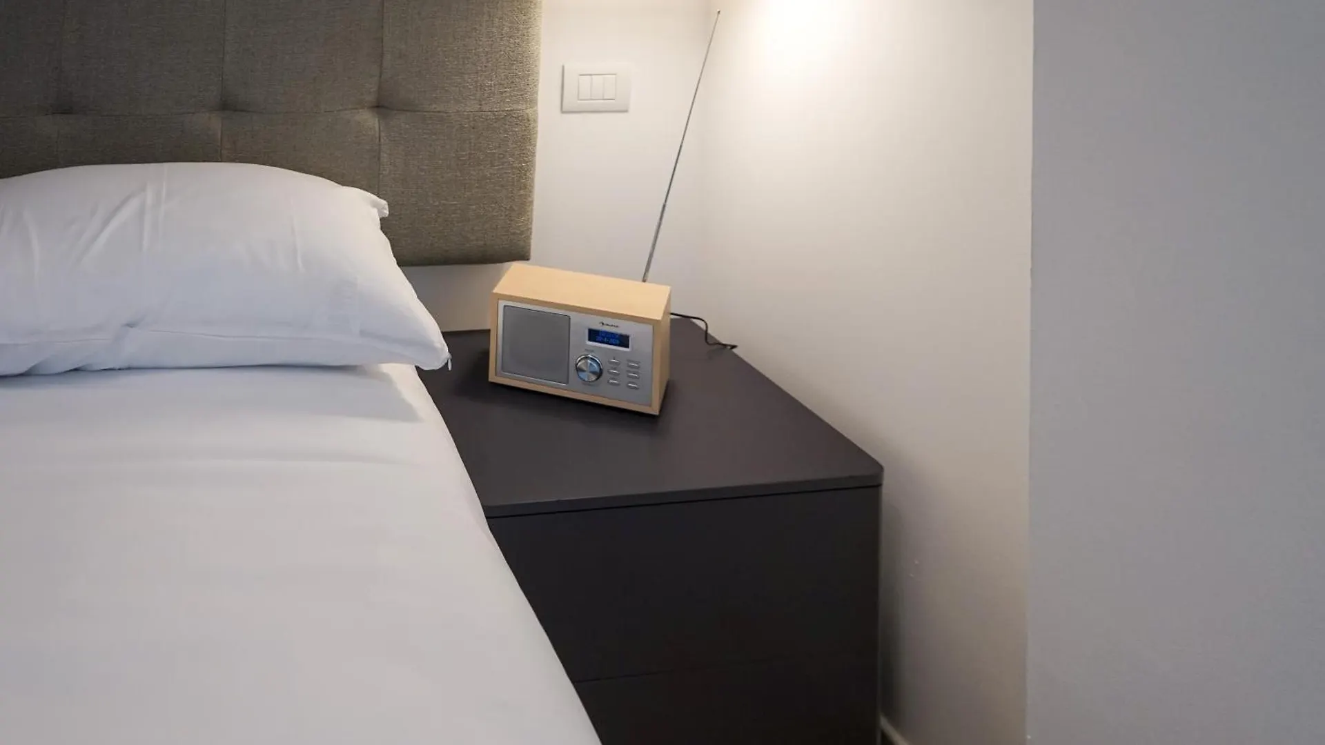 Compagnoni12 Luxury Penthouse With Private Jacuzzi And Spa Milan