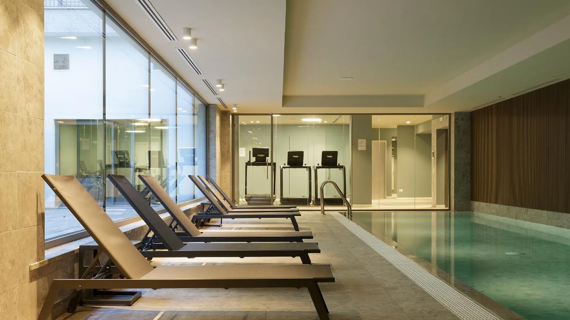 Apartment Compagnoni12 Luxury Penthouse With Private Jacuzzi And Spa Milan