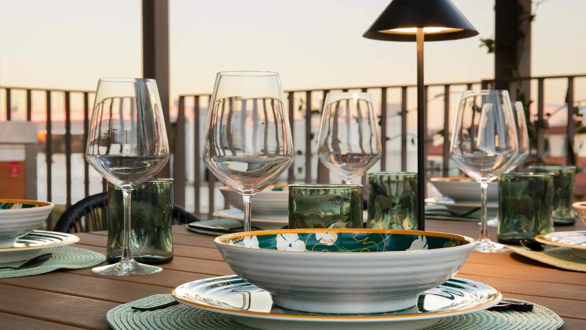 Compagnoni12 Luxury Penthouse With Private Jacuzzi And Spa Milan Italy
